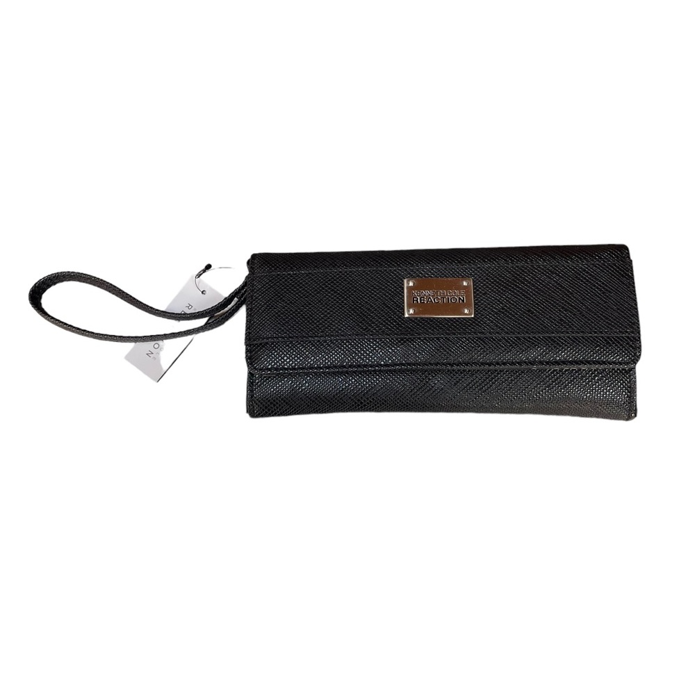 NWT Kenneth Cole Reaction Elongated Flap Clutch